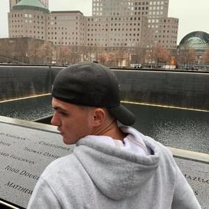 Meet your Posher, Dylan